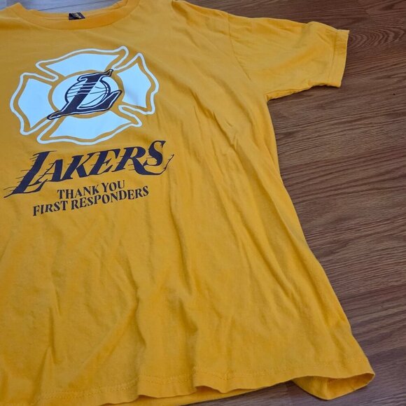LA Lakers Stadium Giveaway T-Shirt XL Thank You First Responders 1/13/2025 - Picture 3 of 10